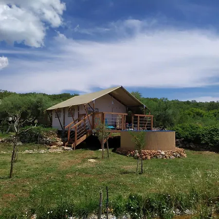 Krk Glamping Village Campo de lujo Brusici